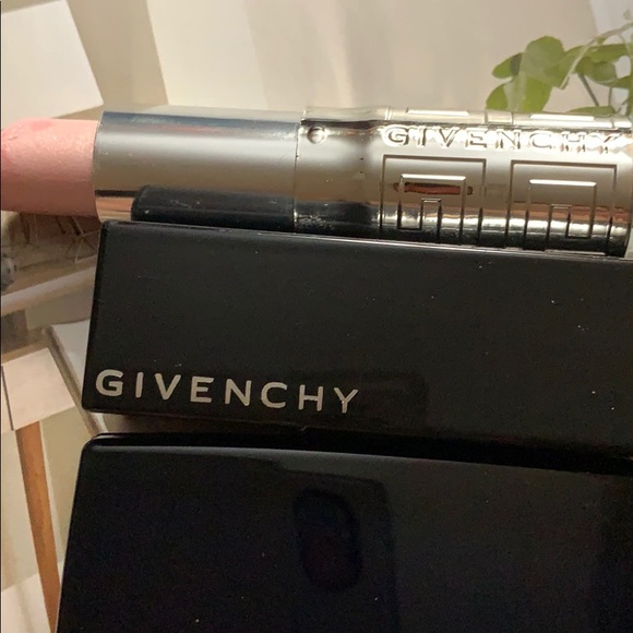 Givenchy lipstick #24 - Picture 2 of 2